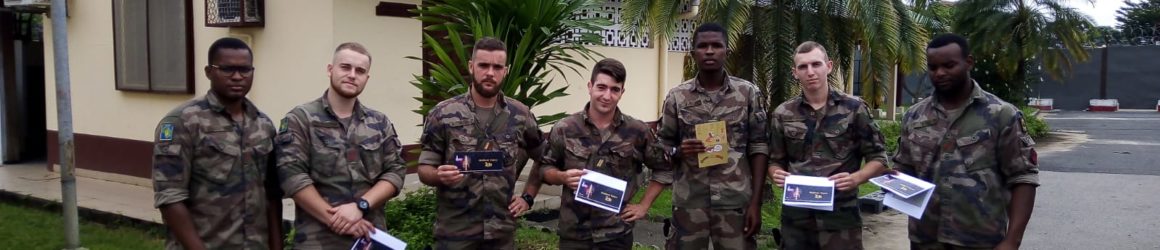 Lettres de Noël pour les militaires du 35è RI en mission au Gabon